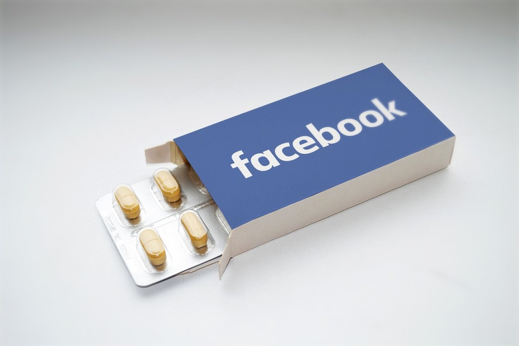 Can You Survive Without Social&nbsp;Media?
